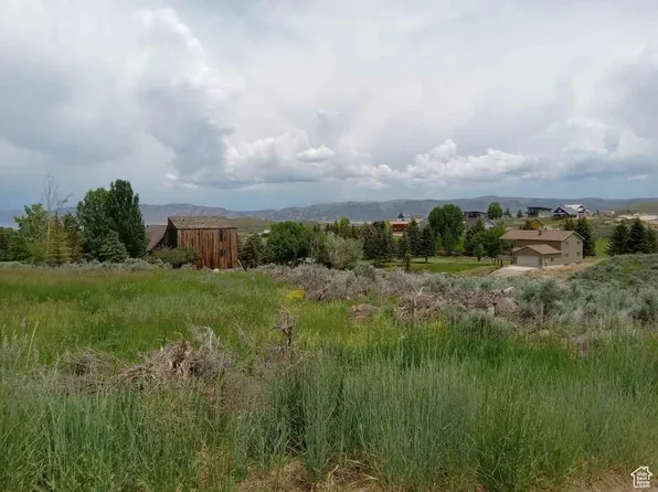 2658 S Wedge Cir, Garden City, UT 84028