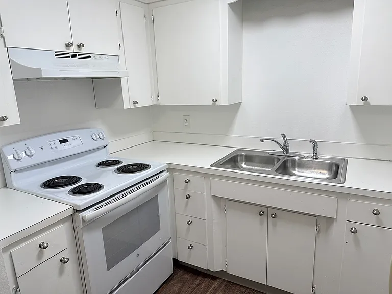Electric range