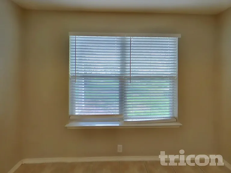 3741 Pebble Bch — Photo 4