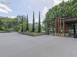 3rd image of 111 SW Harrison St APT 17B