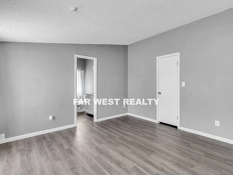 1355 Palo Verde Dr — Photo 23