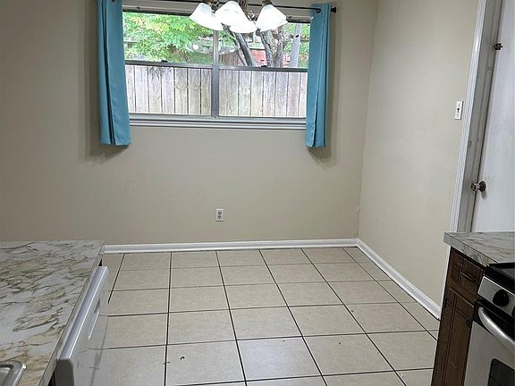 4th image of 4910 Redfish Reef Dr