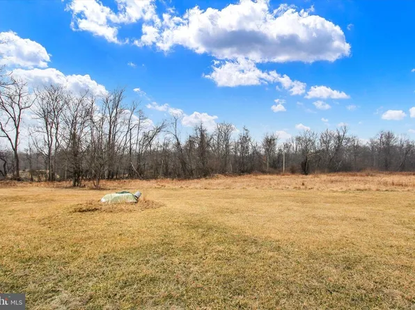 48 Henry Ln, Gettysburg, PA 17325