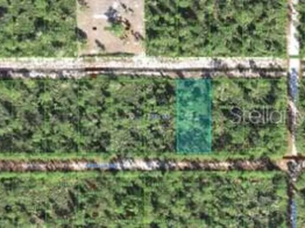 106 Camellia Dr #3, Indian Lake Estates, FL 33855