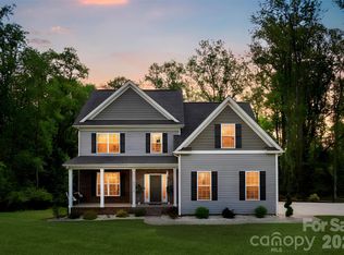 5713 Rehobeth Rd, Waxhaw, NC 28173