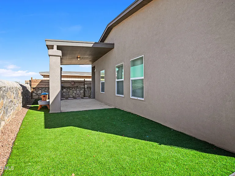 12401 Norte Chico Pl — Photo 29