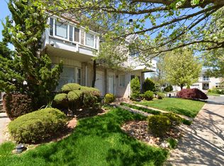 5 Oceanview Ave, Staten Island, NY 10312