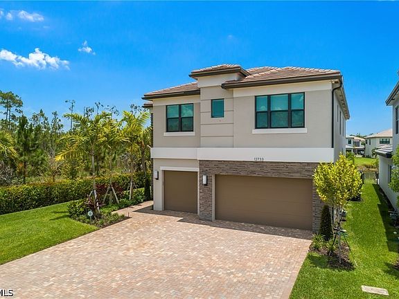 2nd image of 12733 Caballo Ct
