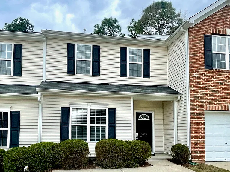 3525 Londonville Ln — Photo 2
