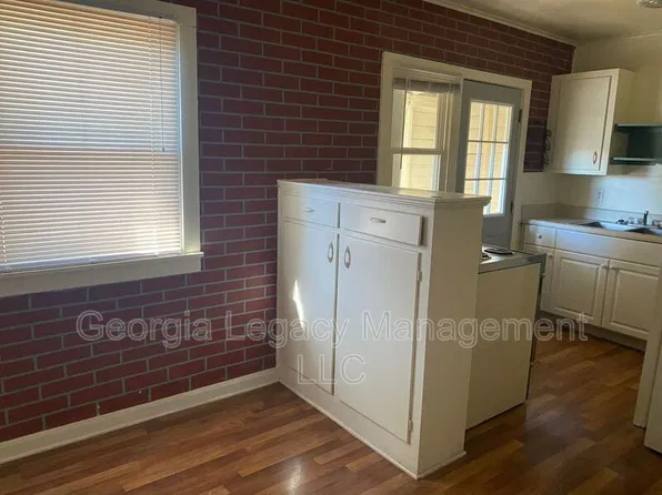 37 Andrews Ct Unit 102, Toccoa, GA 30577