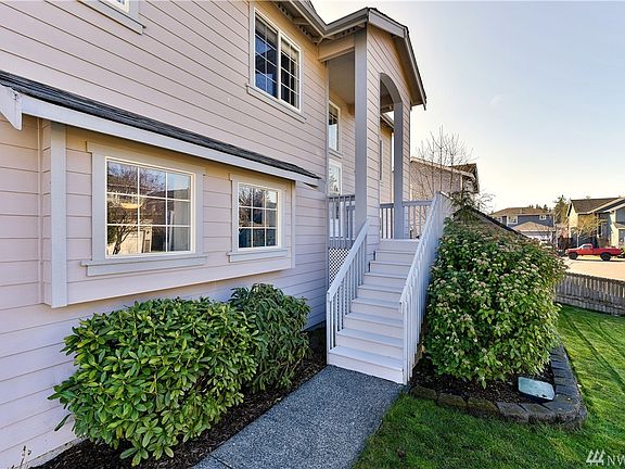 2nd image of 27621 NE 151st Pl