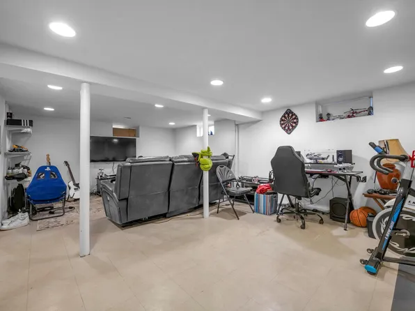 215-18 48th Avenue image 10 of 21