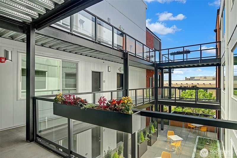 5th image of 1601 N 45th Street #307