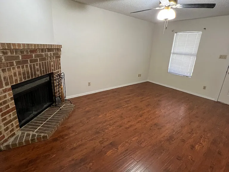 624-630 Wolftrap Dr #626 — Photo 4