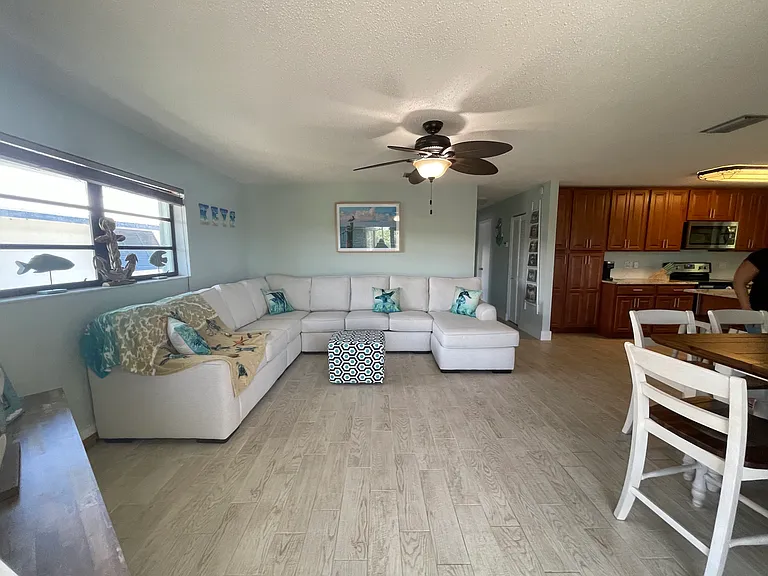 126 Dove Creek Dr — Photo 20
