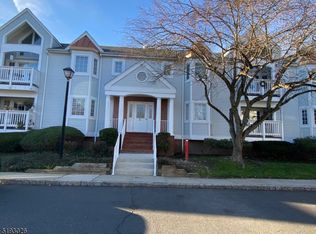 15 Leva Dr, Morristown, NJ 07960
