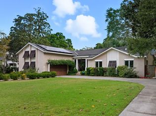 1031 Lakeview Dr, Mount Pleasant, SC 29464