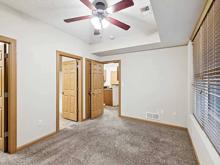 Stone Ridge Estates Apartments & Duplexes — Photo 66