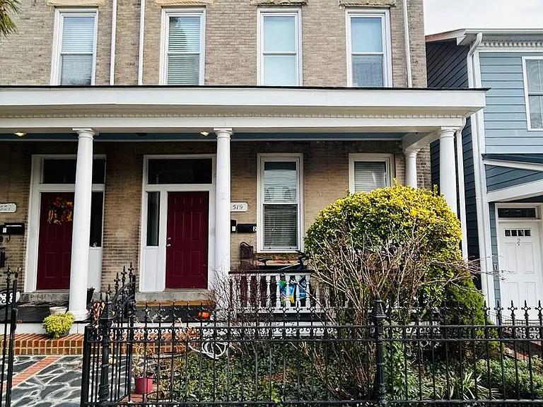 519-521 N 30th St — Photo 1
