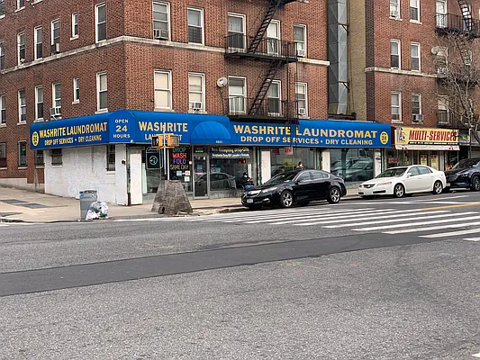 Rented by Bond New York | media 12