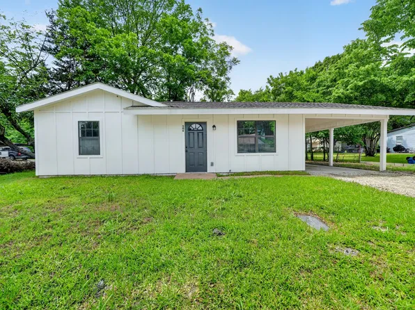 506 S Dallas St, Kaufman, TX 75142