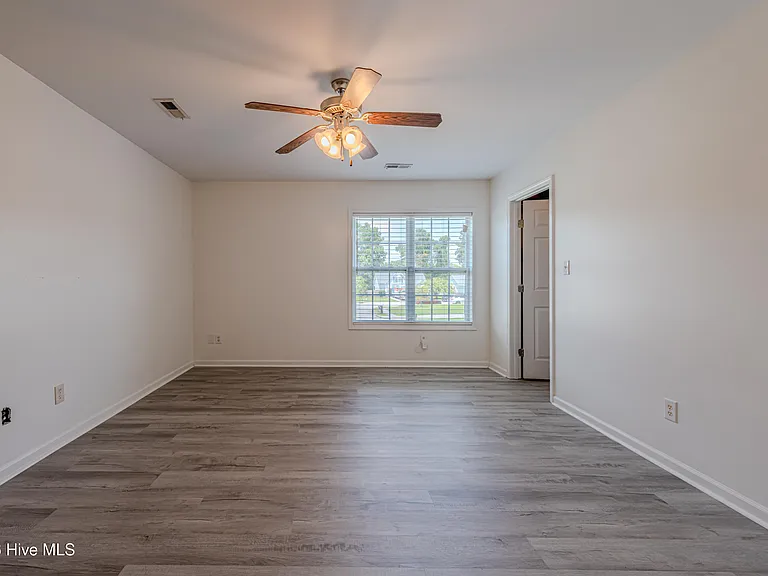 106 Chinkapin Ct — Photo 40