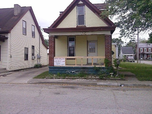 1st image of 27 Brown St