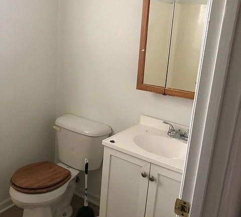 5th image of 1824 Hisle Way #A