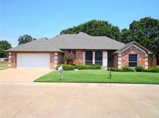 2643 Rodeo Dr, Quinlan, TX 75474