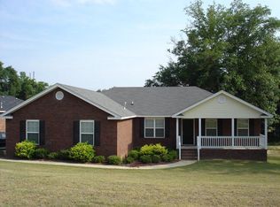 1565 Pine Ridge Dr, Hephzibah, GA 30815