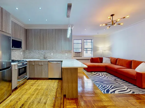 1150 Brighton Beach Avenue image 2 of 18