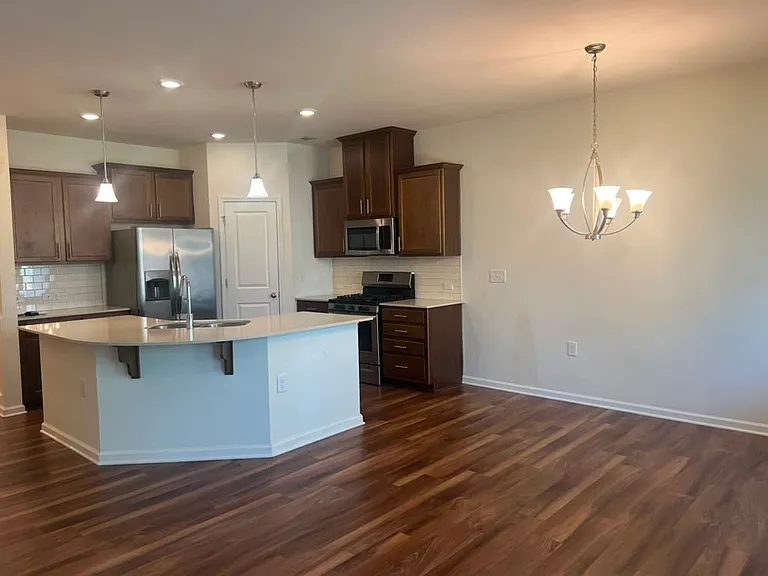 6140 Beale Loop — Photo 15