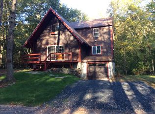 8 Lynne Ave, Holland, MA 01521