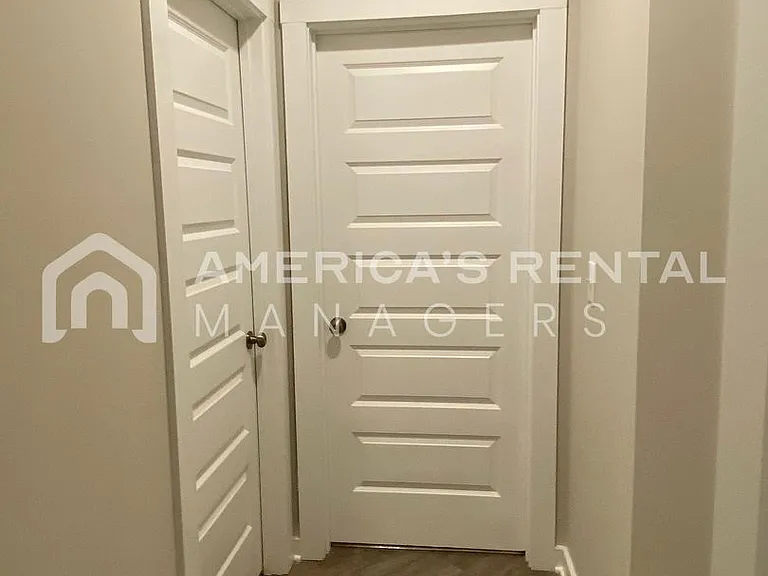 156 Wisconsin Ave — Photo 9