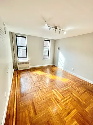 Rented by Carnegie Management Inc | media 7