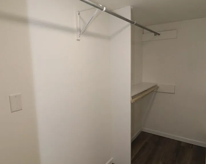517 Maple St — Photo 29