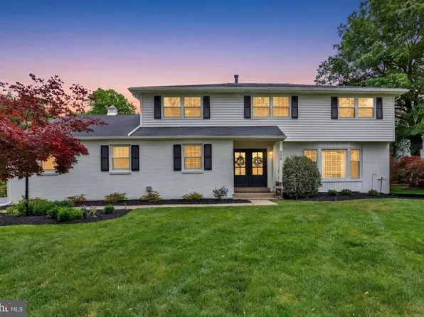 500 Countess Dr, Yardley, PA 19067
