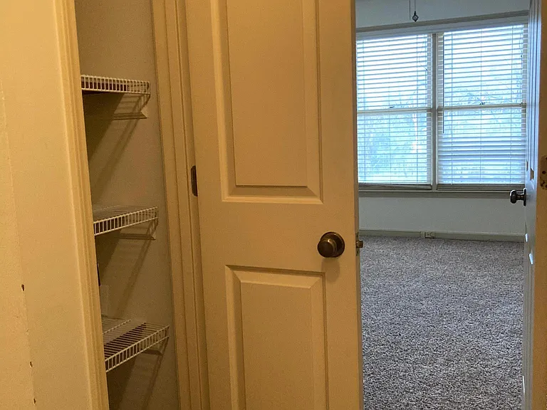 771 N Parkwood Rd #1 — Photo 10