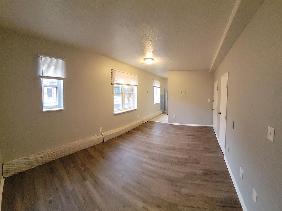1st image of 607 Forest Ave #2180