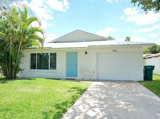 768 92nd Ave N, Naples, FL 34108