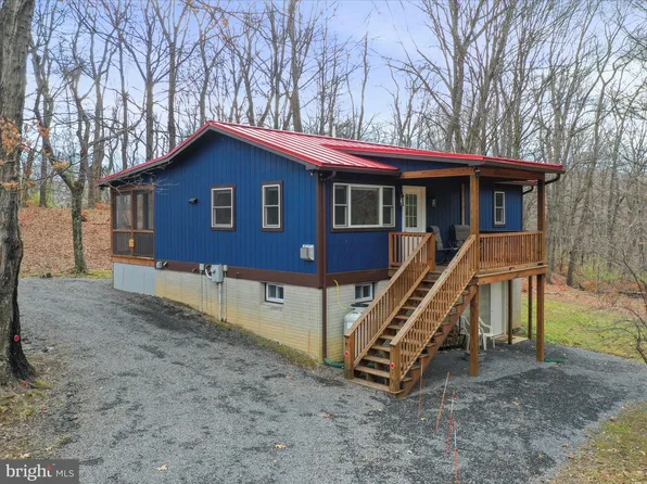 36 Timber Hollow Ln, Lost City, WV 26810