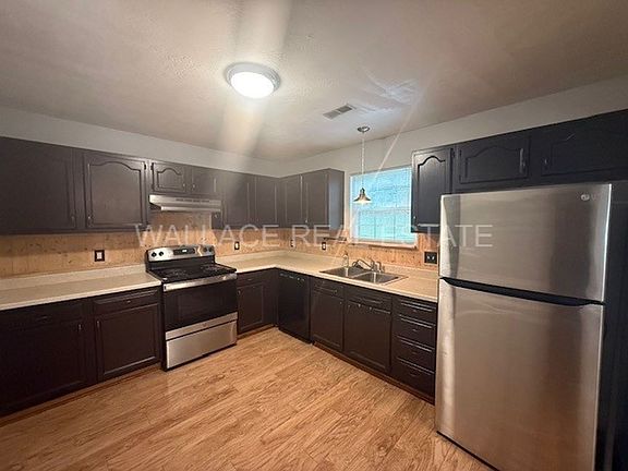 4th image of 2312 Sunnywood Ln