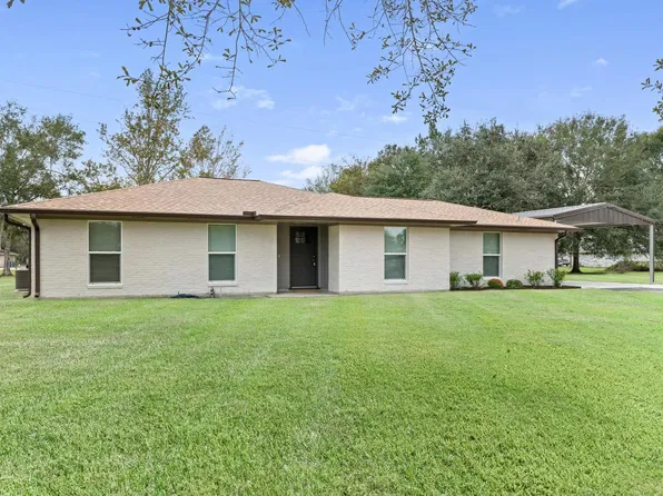 1609 Florida St, Nome, TX 77629