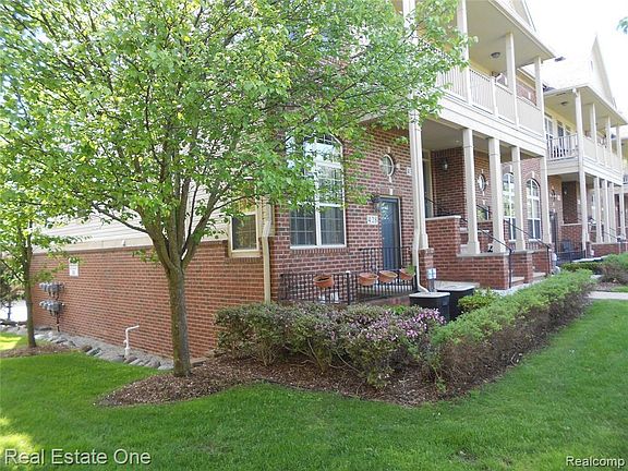 2nd image of 428 Old Pine Way #1