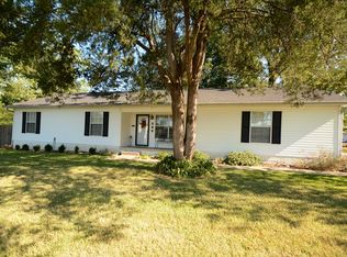 300 W Locust St, Cabot, AR 72023