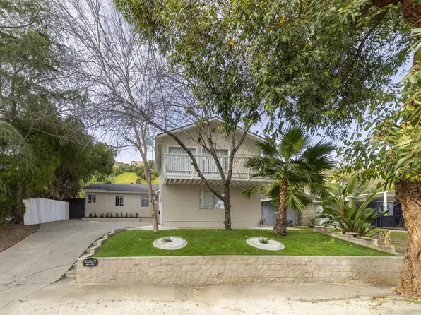 22247 De La Osa St, Woodland Hills, CA 91364