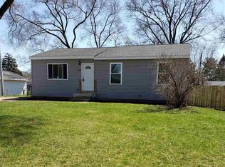 125 Wilshire Blvd, Machesney Park, IL 61115