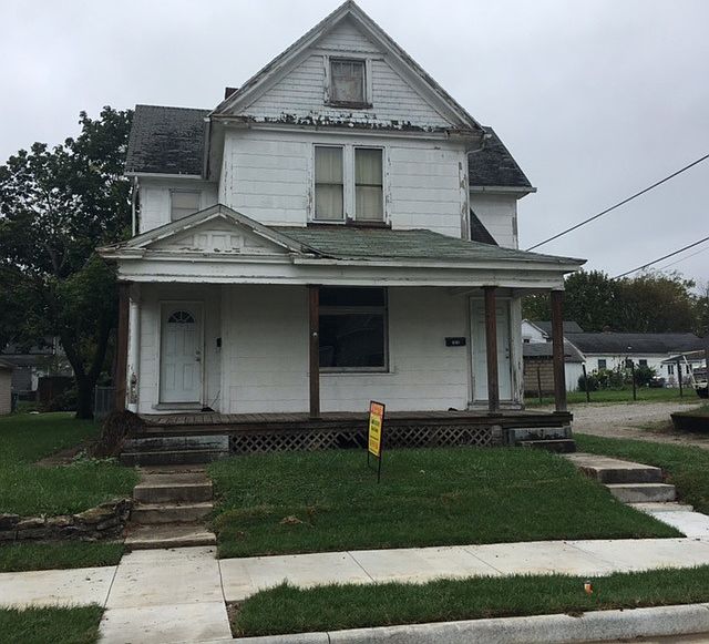 1st image of 1018 S 8th St