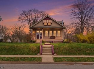 419 Greenwich St, Belvidere, NJ