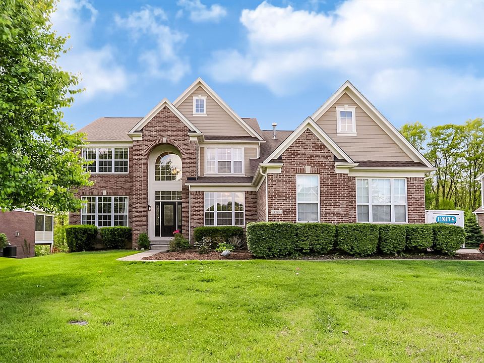1st image of 2978 Stone Creek Dr